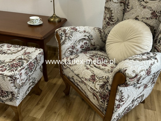 fotel retro z podnóżkiem wzór żakard 2